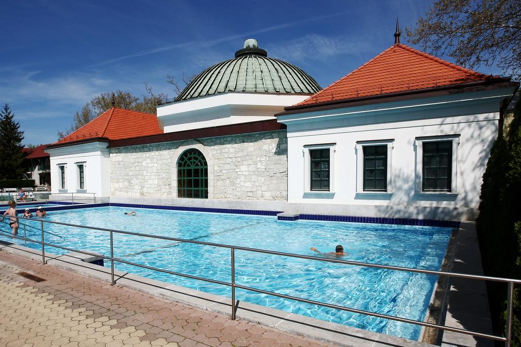Nemes Apartman Eger Quarto foto